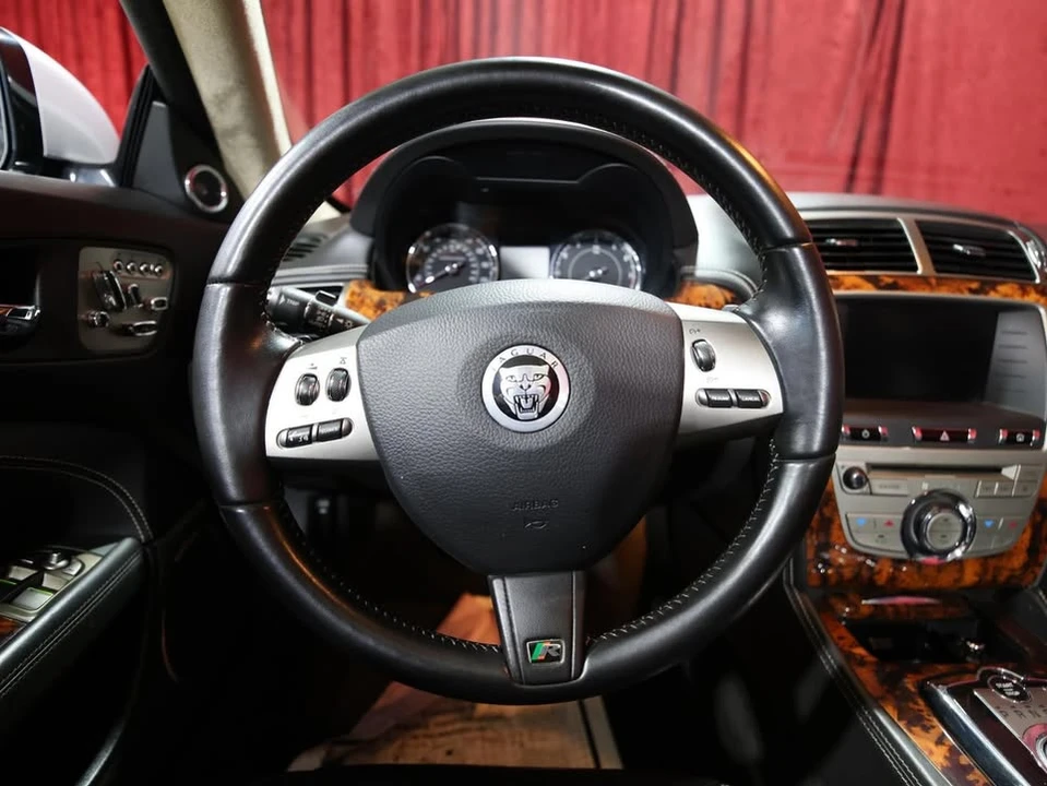 2011 Jaguar X150 XKR - Image 16 of 17