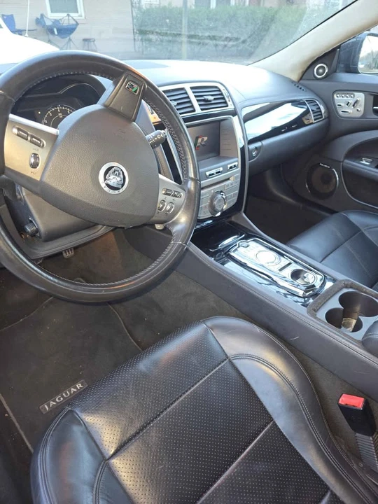 2011 Jaguar X150 XKR - Image 8 of 10
