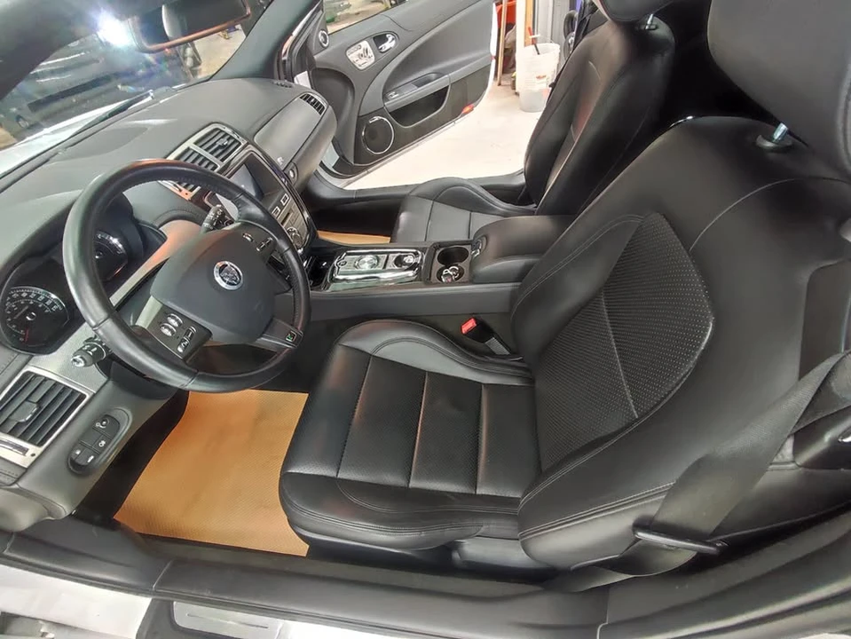2011 Jaguar X150 XKR - Image 8 of 11