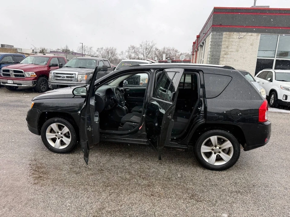 2011 Jeep Compass - Image 3 of 21