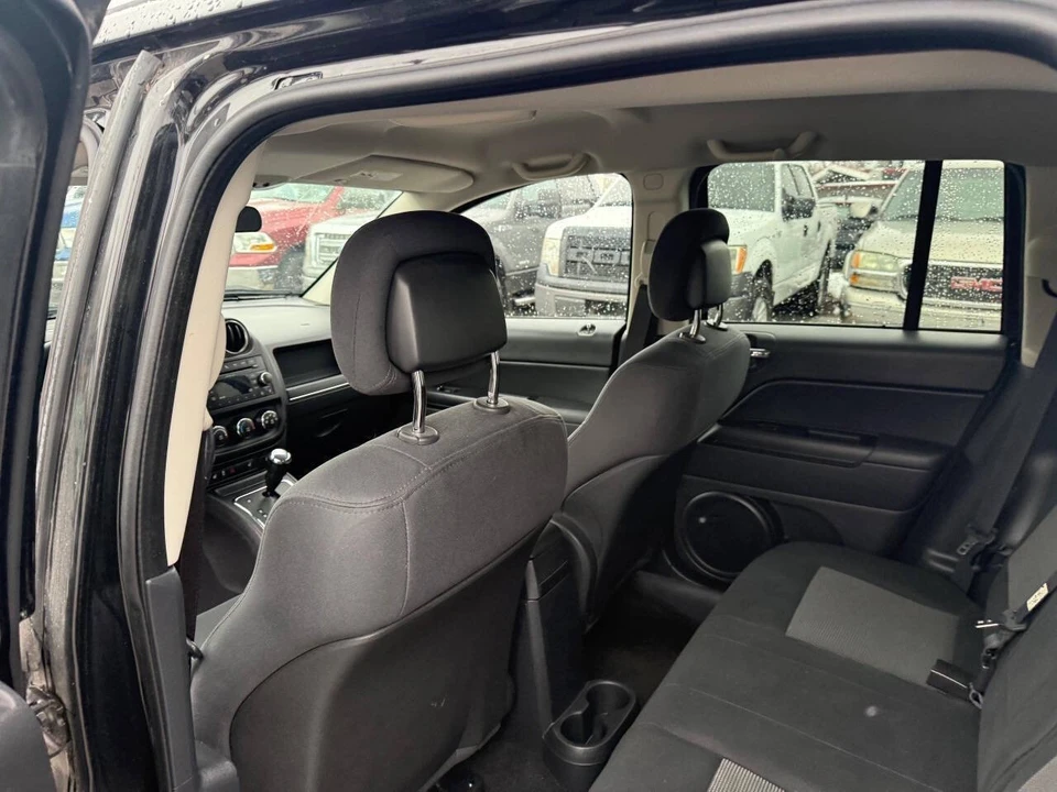 2011 Jeep Compass - Image 10 of 21