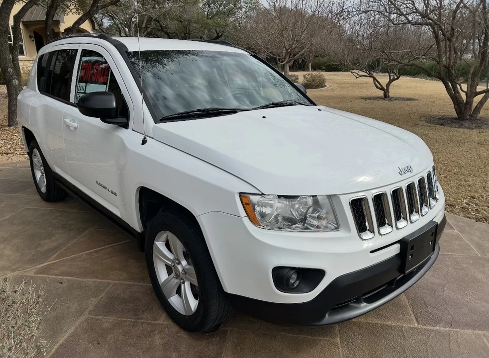2011 Jeep Compass - Image 3 of 14