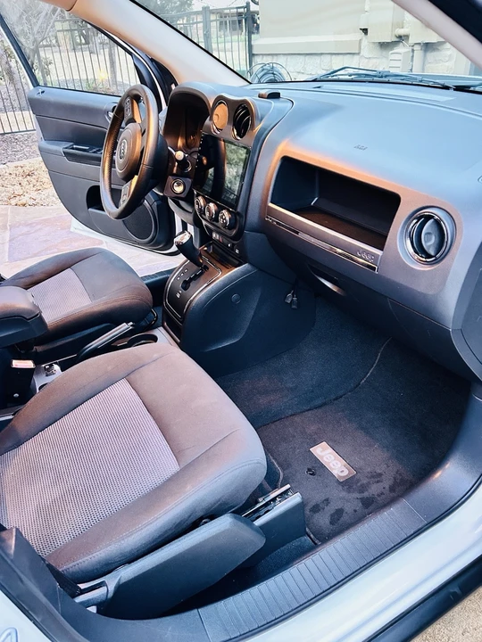 2011 Jeep Compass - Image 14 of 14