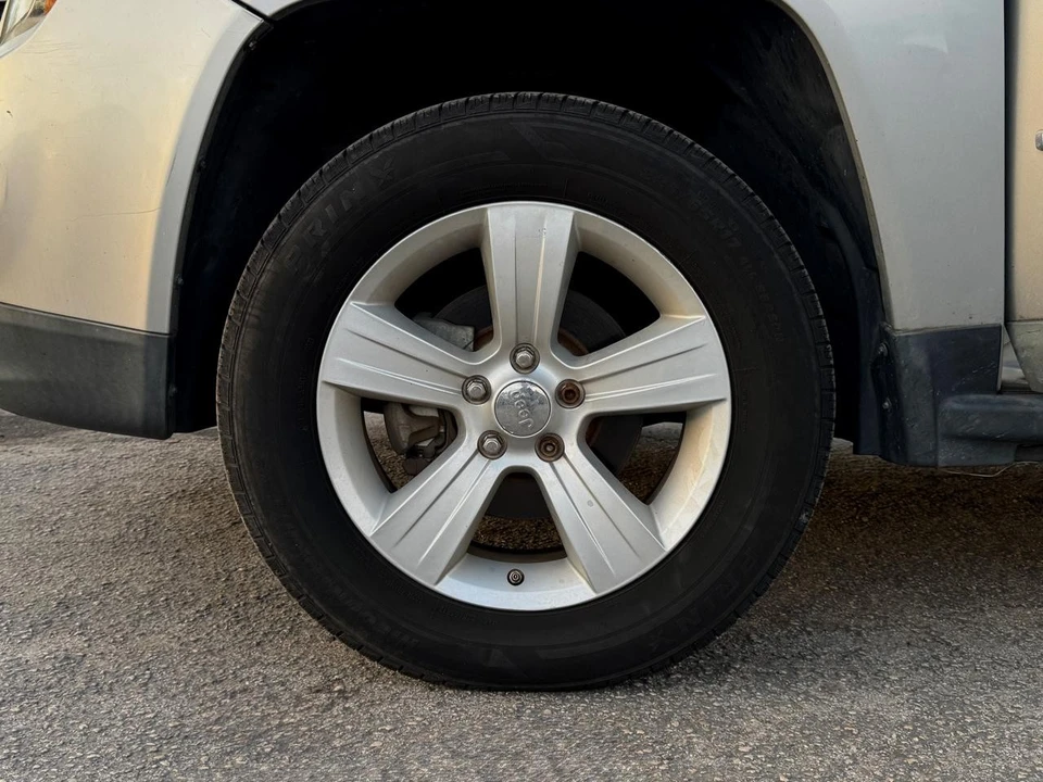 2011 Jeep Compass - Image 14 of 14