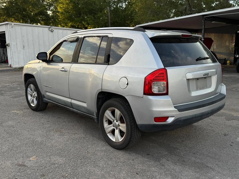 2011 Jeep Compass - Image 2 of 14