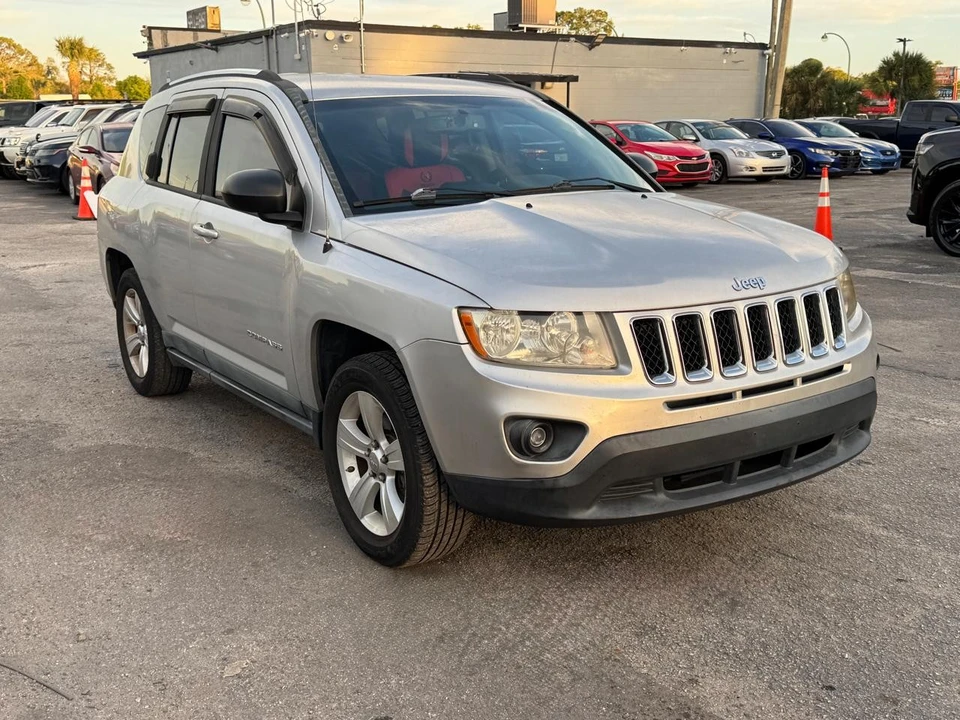 2011 Jeep Compass - Image 5 of 14