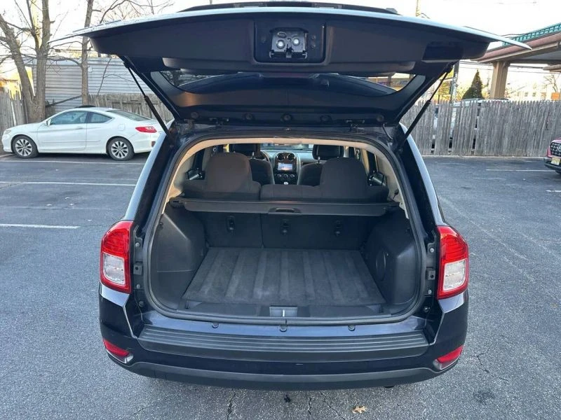 2011 Jeep Compass - Image 11 of 12