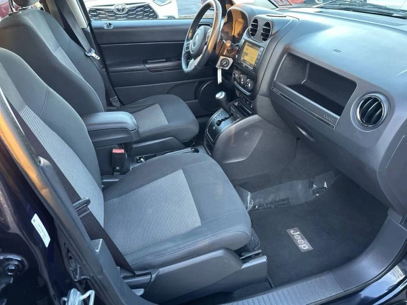 2011 Jeep Compass - Image 9 of 12