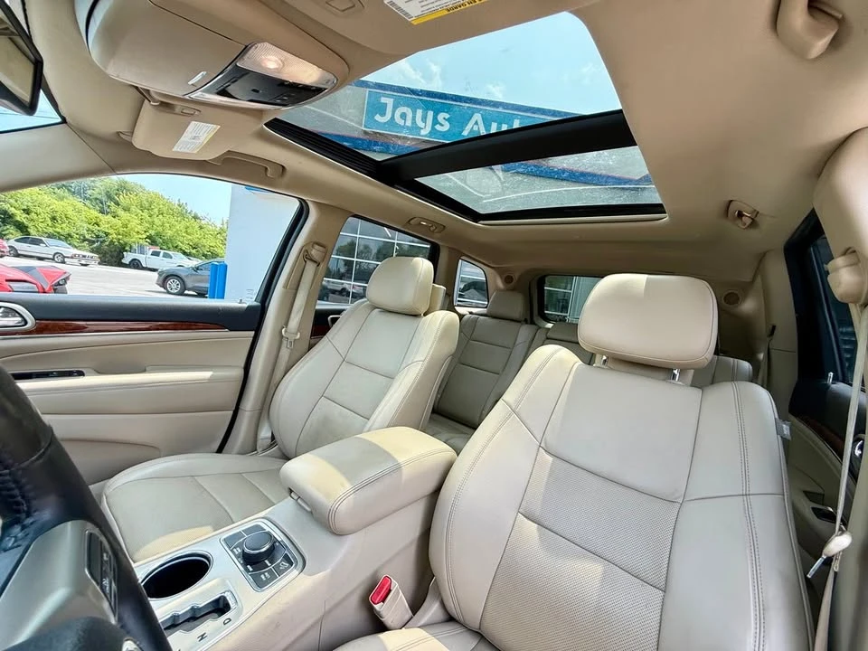 2011 Jeep WK2 Grand Cherokee - Image 10 of 19
