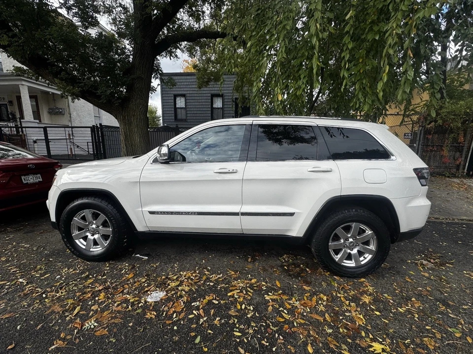 2011 Jeep WK2 Grand Cherokee - Image 5 of 10