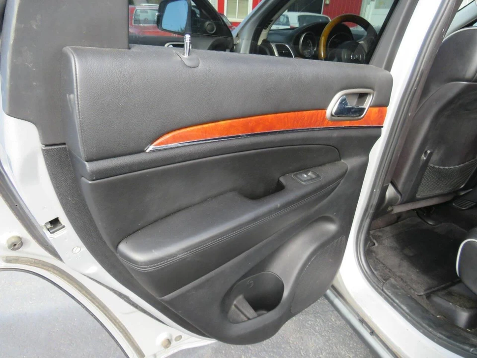 2011 Jeep WK2 Grand Cherokee - Image 15 of 17