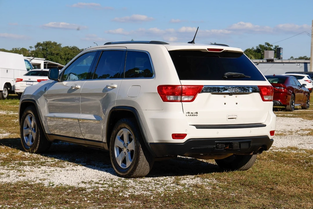 2011 Jeep WK2 Grand Cherokee - Image 5 of 12