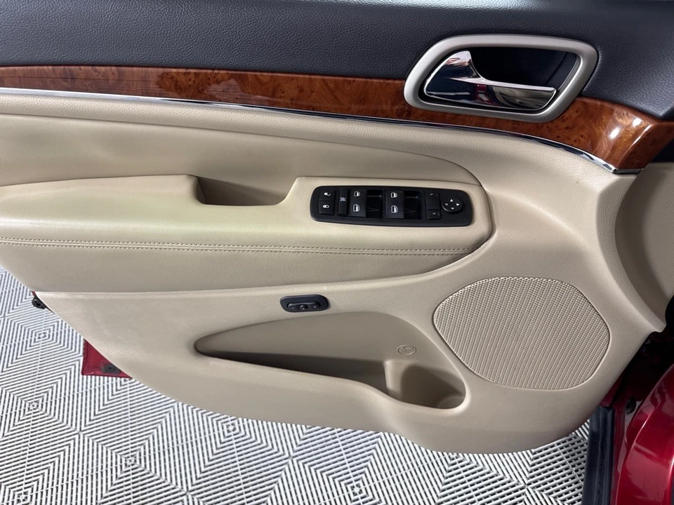2011 Jeep WK2 Grand Cherokee - Image 10 of 12