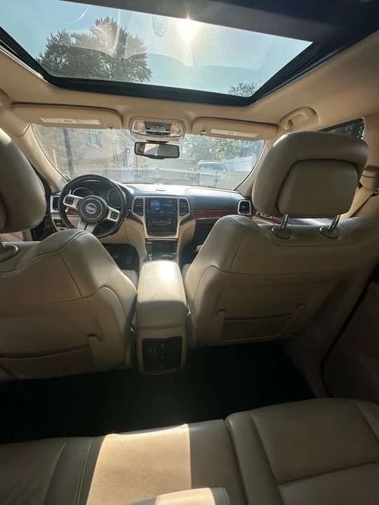 2011 Jeep WK2 Grand Cherokee - Image 16 of 19