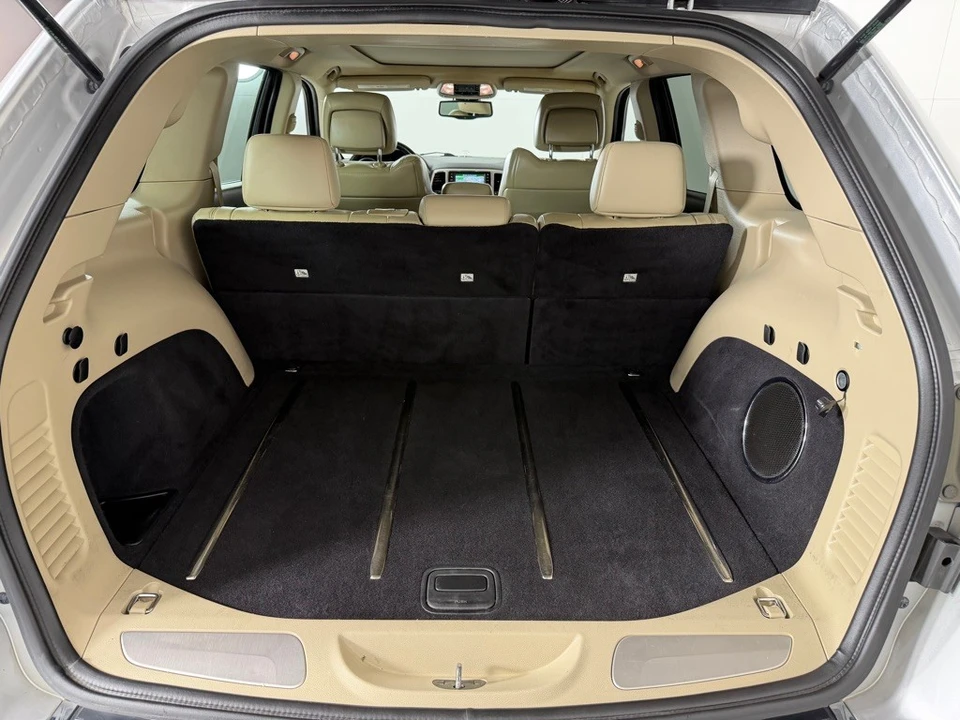 2011 Jeep WK2 Grand Cherokee - Image 19 of 25