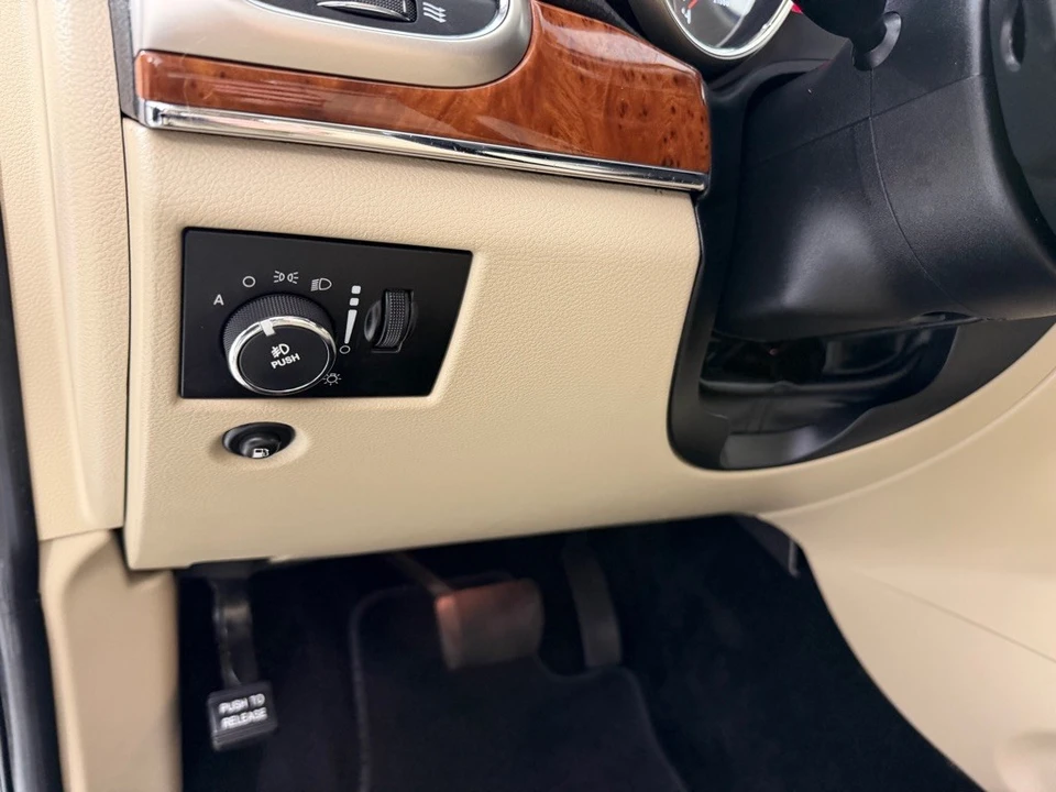 2011 Jeep WK2 Grand Cherokee - Image 12 of 25