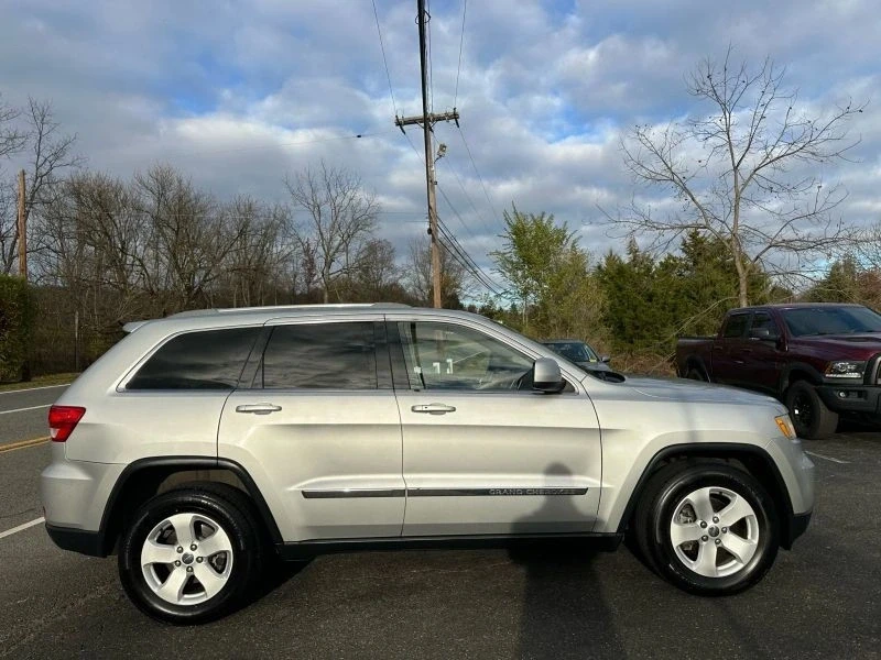2011 Jeep WK2 Grand Cherokee - Image 8 of 12