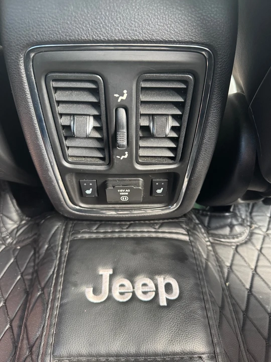 2011 Jeep WK2 Grand Cherokee - Image 18 of 21