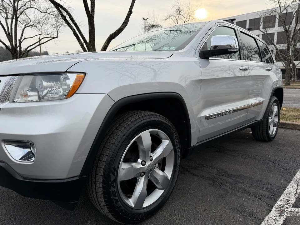 2011 Jeep WK2 Grand Cherokee - Image 8 of 21