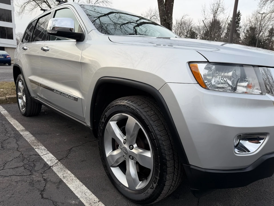 2011 Jeep WK2 Grand Cherokee - Image 9 of 21