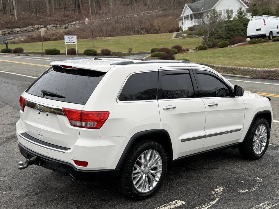 2011 Jeep WK2 Grand Cherokee - Image 17 of 19
