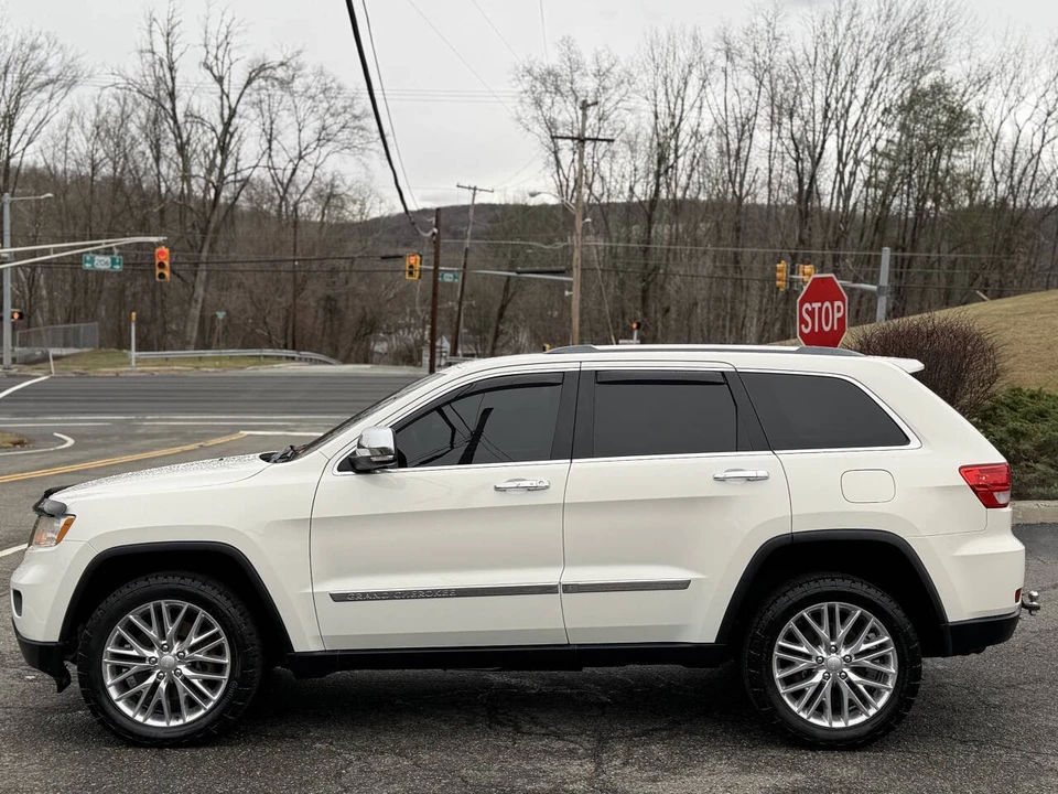 2011 Jeep WK2 Grand Cherokee - Image 5 of 19