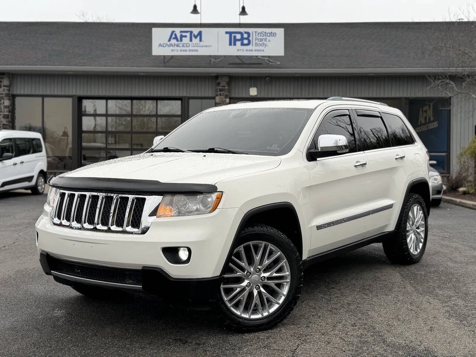 2011 Jeep WK2 Grand Cherokee - Image 2 of 19