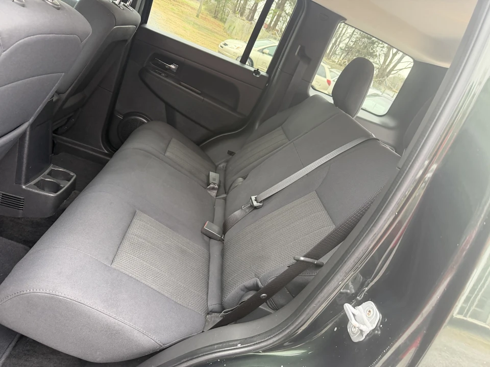 2011 Jeep KK Liberty - Image 7 of 12