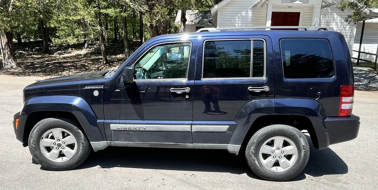 2011 Jeep KK Liberty - Image 6 of 20