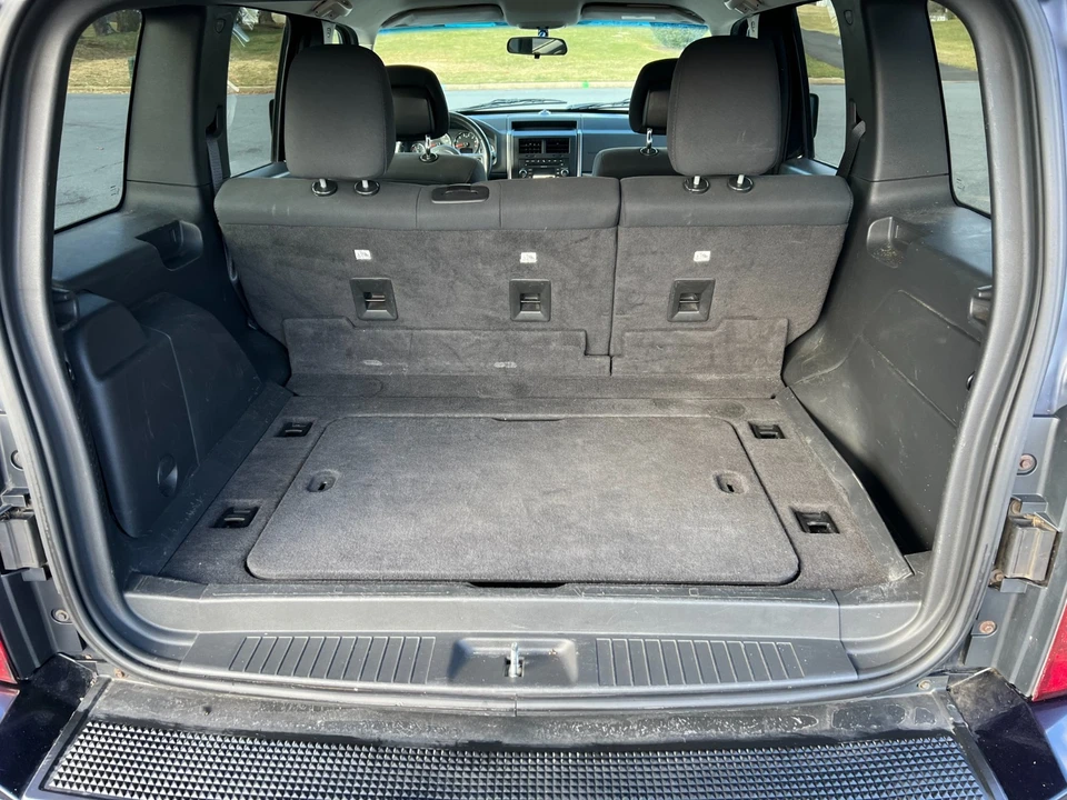 2011 Jeep KK Liberty - Image 6 of 21