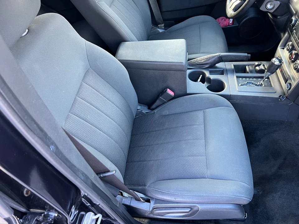 2011 Jeep KK Liberty - Image 14 of 21