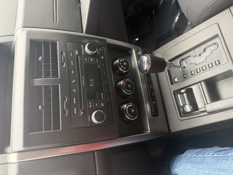 2011 Jeep KK Liberty - Image 4 of 12