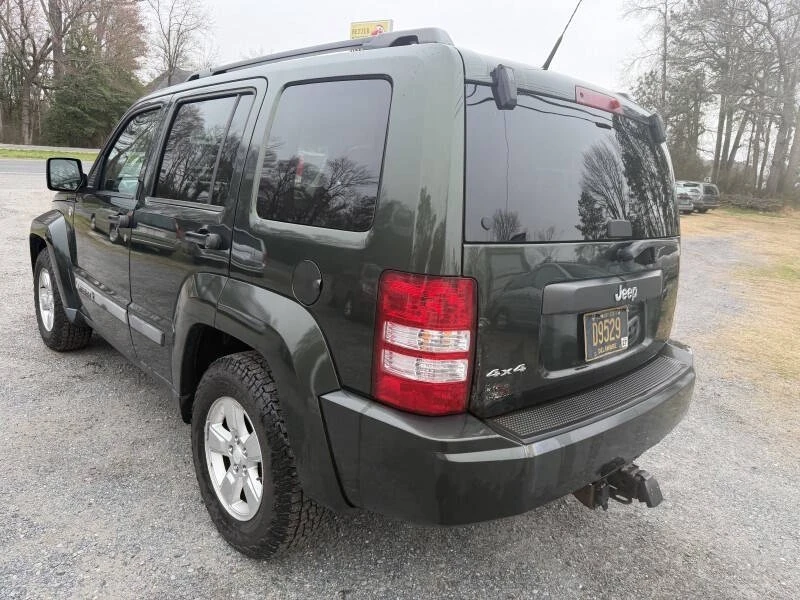 2011 Jeep KK Liberty - Image 10 of 12