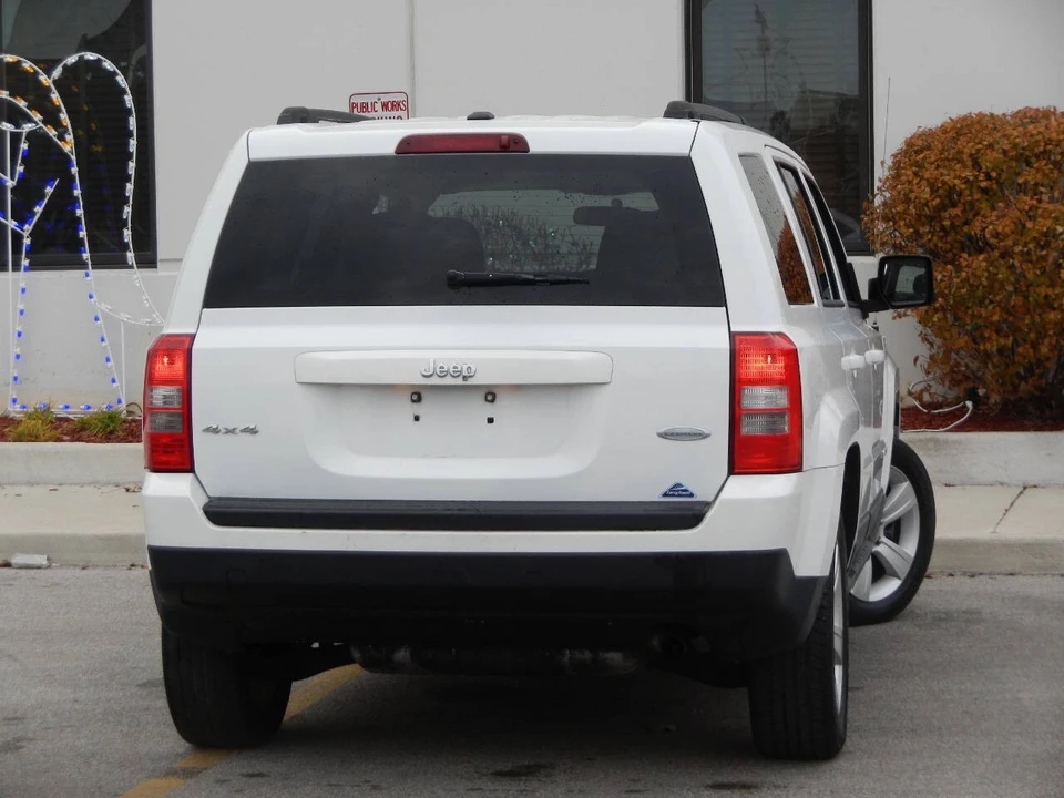 2011 Jeep Patriot - Image 16 of 21