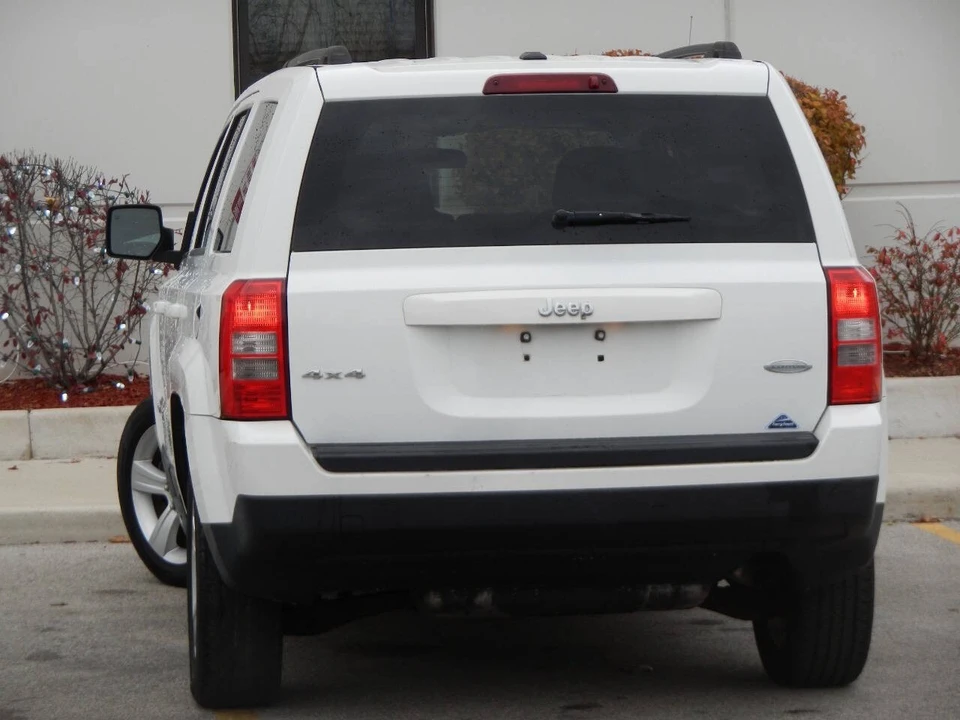 2011 Jeep Patriot - Image 13 of 21