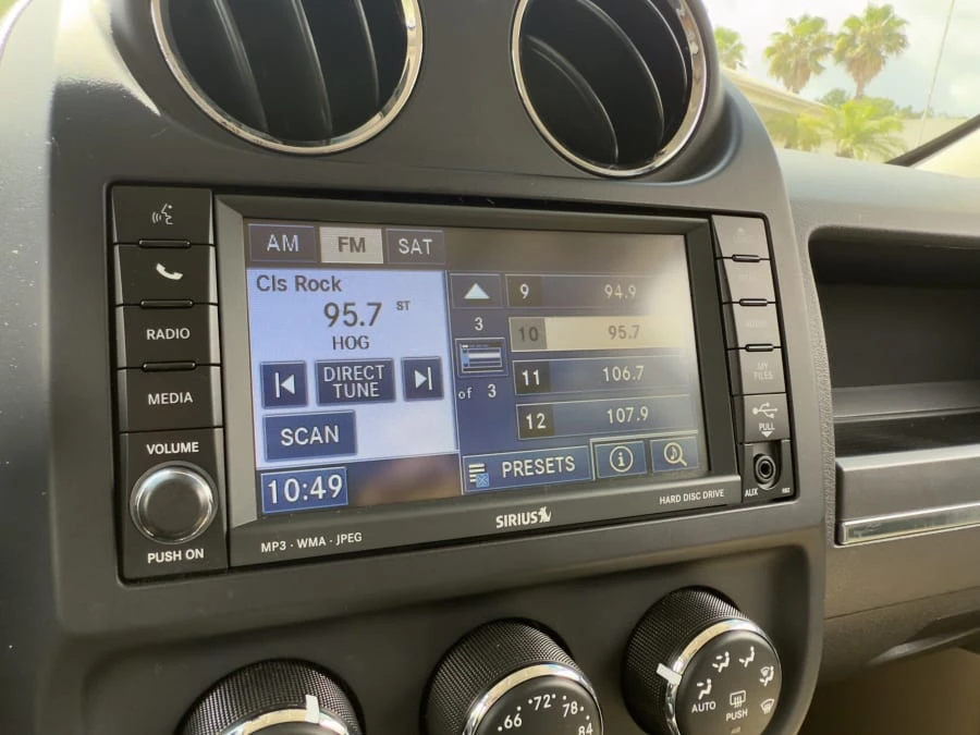 2011 Jeep Patriot - Image 16 of 31