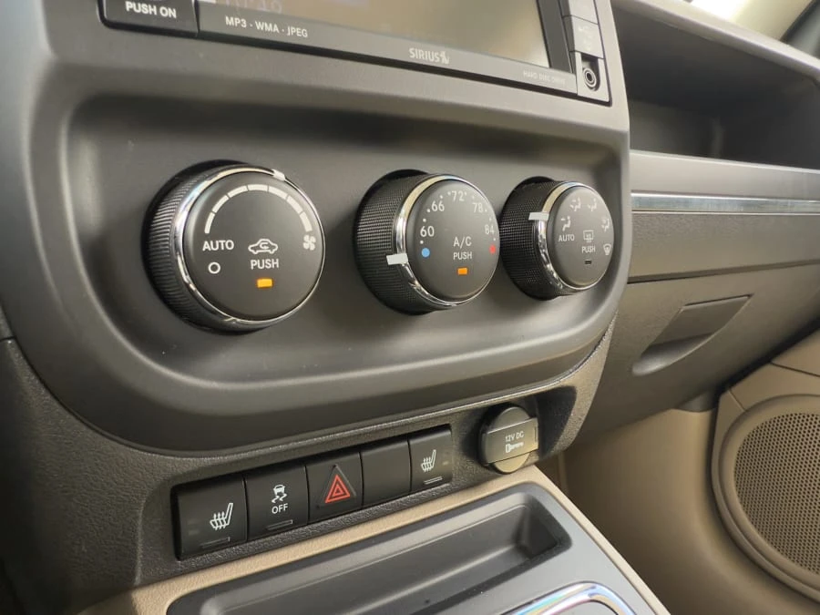 2011 Jeep Patriot - Image 18 of 31