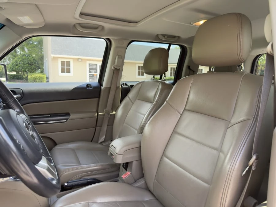 2011 Jeep Patriot - Image 25 of 31