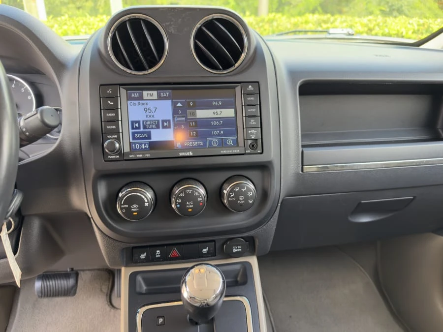 2011 Jeep Patriot - Image 28 of 31