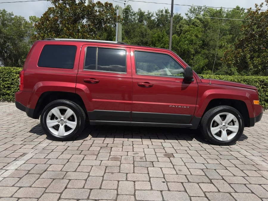 2011 Jeep Patriot - Image 13 of 31