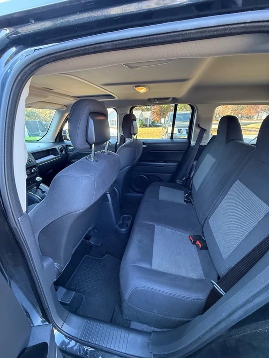 2011 Jeep Patriot - Image 10 of 11