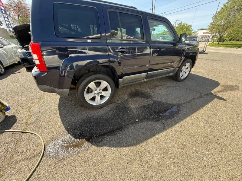 2011 Jeep Patriot - Image 10 of 12