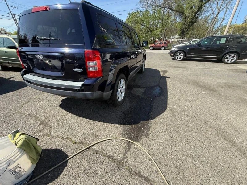 2011 Jeep Patriot - Image 9 of 12