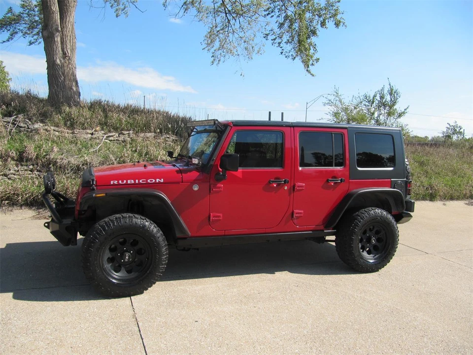 2011 Jeep JK Wrangler - Image 2 of 31