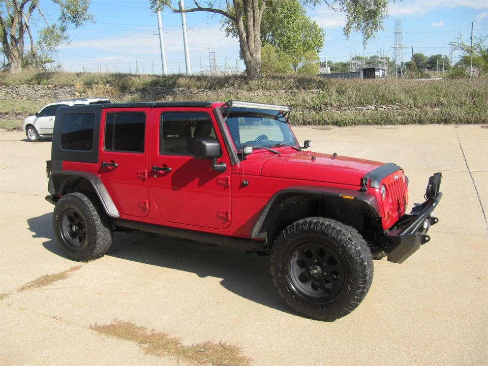2011 Jeep JK Wrangler - Image 9 of 31