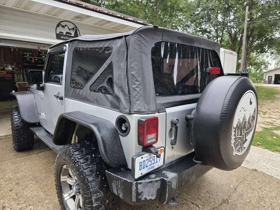 2011 Jeep JK Wrangler - Image 3 of 11