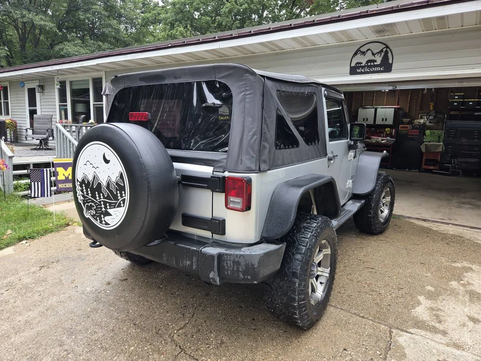 2011 Jeep JK Wrangler - Image 4 of 11