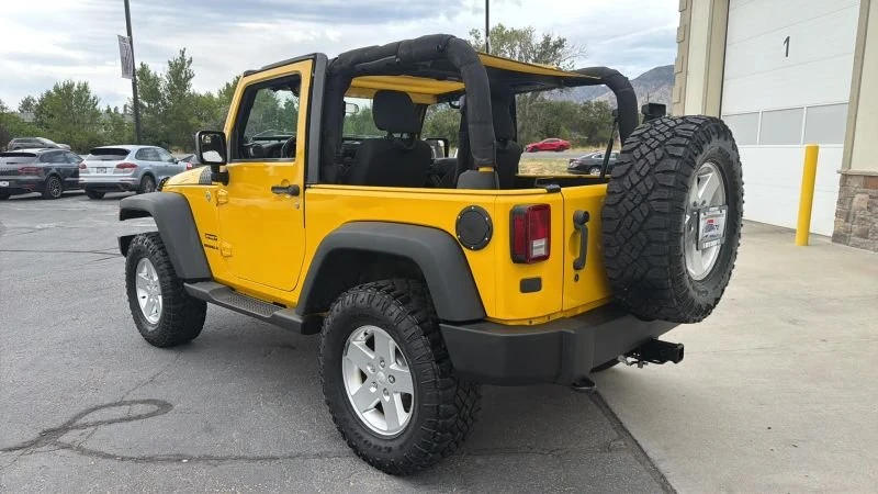 2011 Jeep JK Wrangler - Image 3 of 17