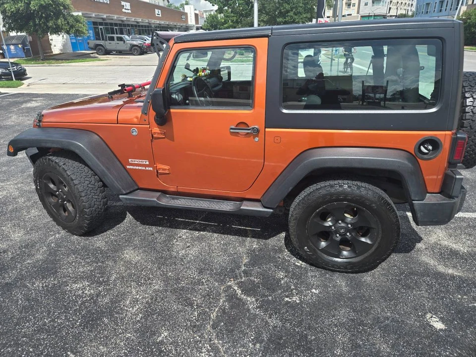 2011 Jeep JK Wrangler - Image 4 of 9