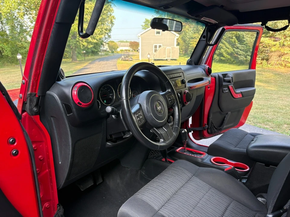 2011 Jeep JK Wrangler - Image 9 of 16